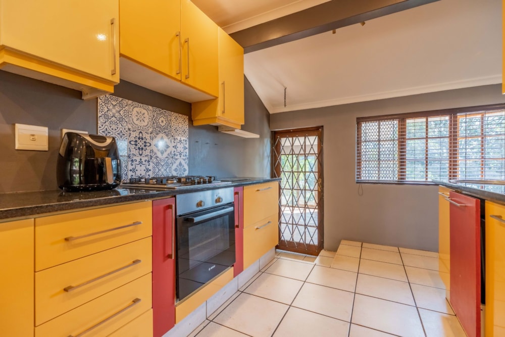 Single-storey house for sale in Gillitts - 1KF1718584