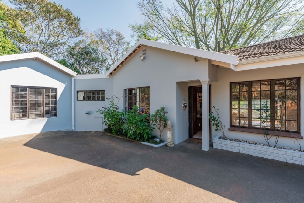 Single-storey house for sale in Gillitts - 1KF1718584