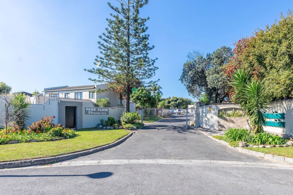 Security complex home for sale in Table View - 1TV1717853