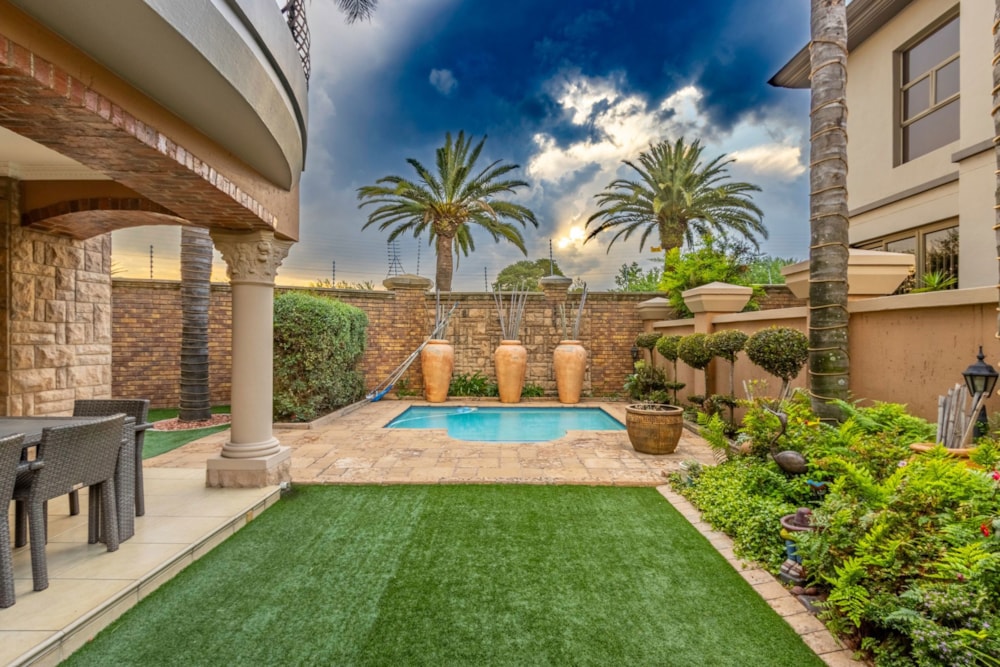 House for sale in Beyers Park - BOK1717513