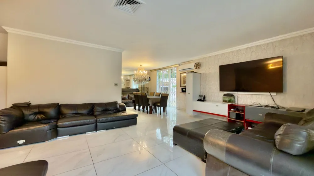 Townhouse for sale in Essenwood - 1DA1718855 Townhouse for sale in Essenwood - 1DA1718855