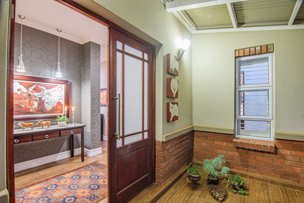 Security estate home for sale in Southdowns Estate - CN1718060