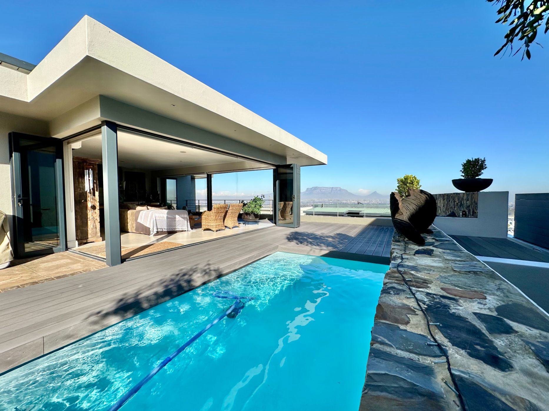 House for sale in Baronetcy Estate - 1PLA1718735