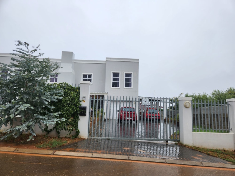 House let in Tafelzicht - 1MS1717785 House let in Tafelzicht - 1MS1717785