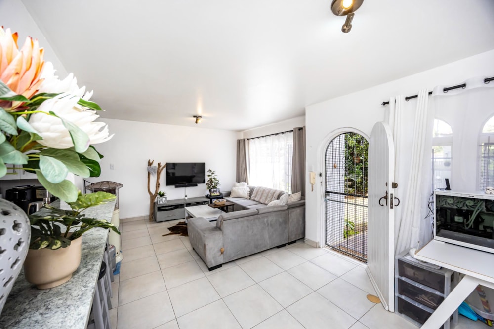 Townhouse for sale in Beacon Bay - 1EZ1716927 Townhouse for sale in Beacon Bay - 1EZ1716927