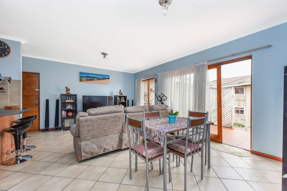 Apartment for sale in Paulshof - FW1717993 Apartment for sale in Paulshof - FW1717993