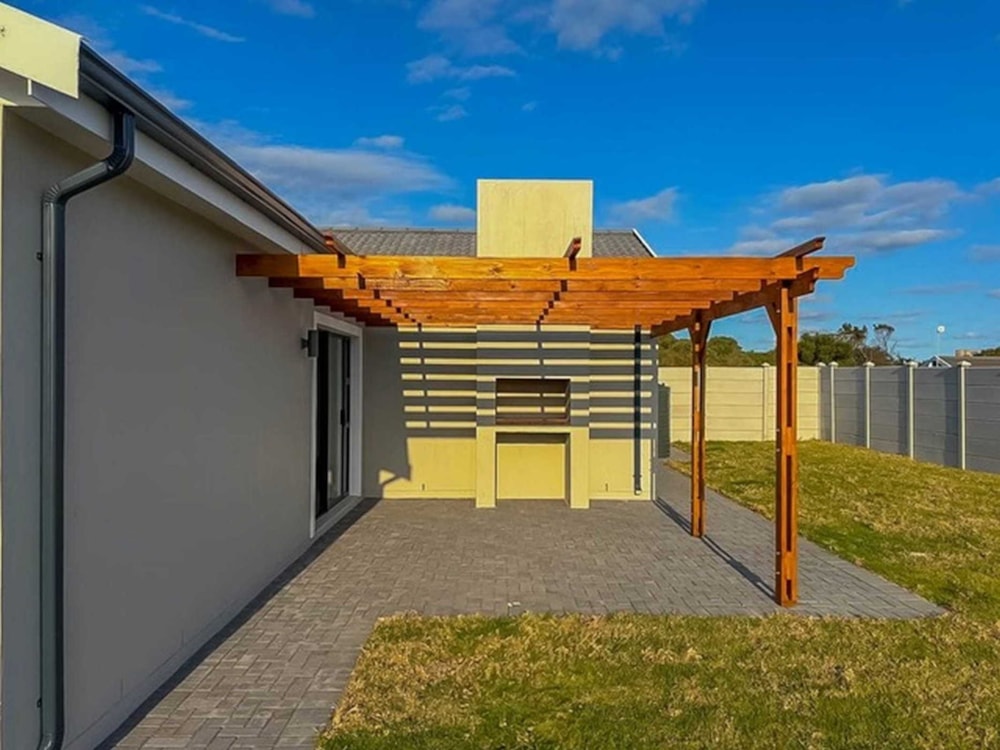 House for sale in Paradise Beach, Jeffreys Bay - 1JF1721914 House for sale in Paradise Beach, Jeffreys Bay - 1JF1721914