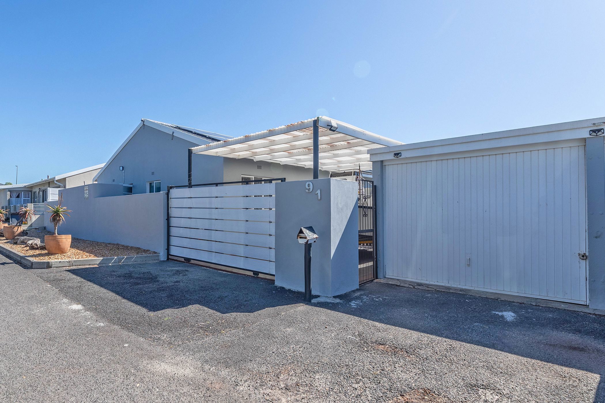 House for sale in Melkbosstrand - 1TV1717126