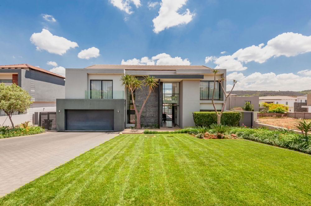 Security estate home for sale in Aspen Lakes - 1GV1718678