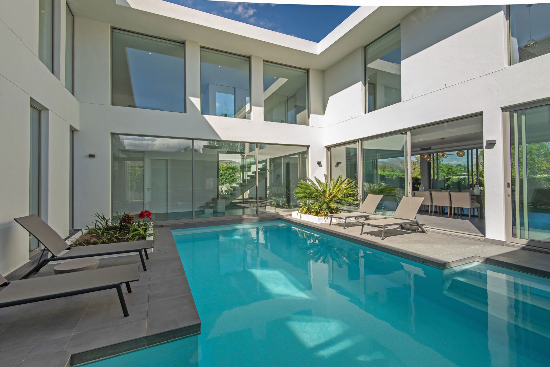 Security estate home for sale in Pearl Valley Golf and Country Estate - VLV1715405