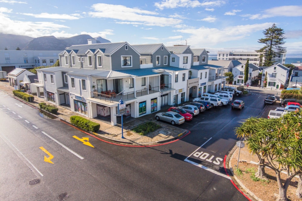 Apartment for sale in Eastcliff, Hermanus - HF1716492