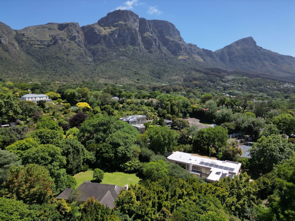 House for sale in Bishopscourt - KW1715853 House for sale in Bishopscourt - KW1715853