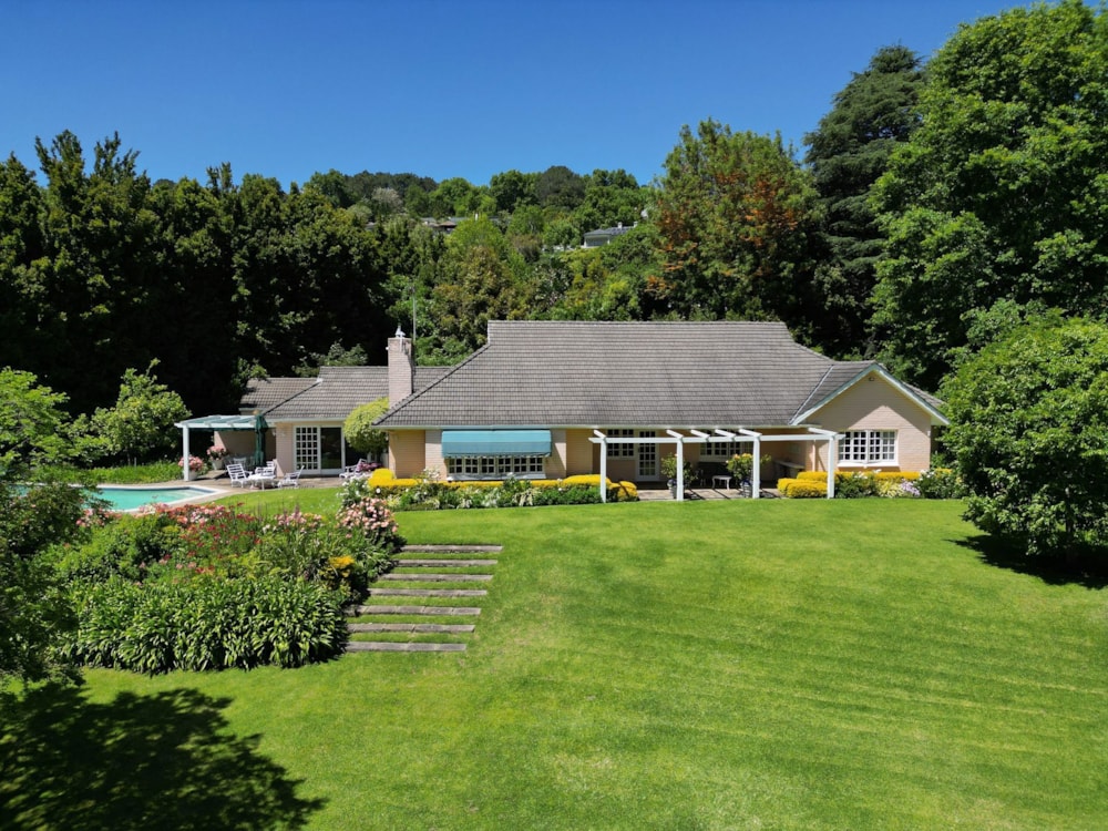 House for sale in Bishopscourt - KW1715853 House for sale in Bishopscourt - KW1715853