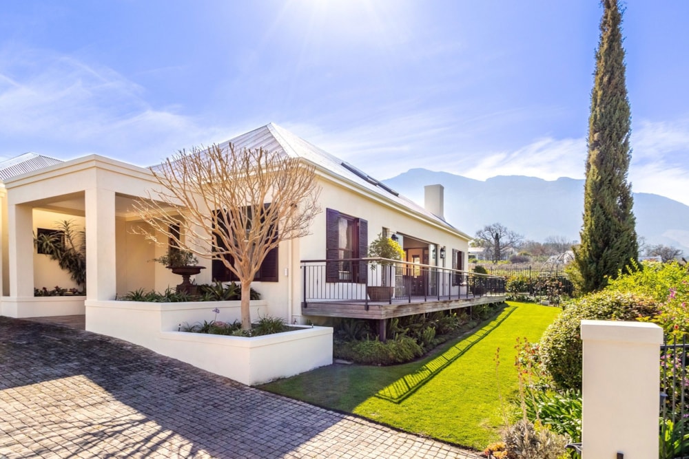 House for sale in Franschhoek - FWI1713608
