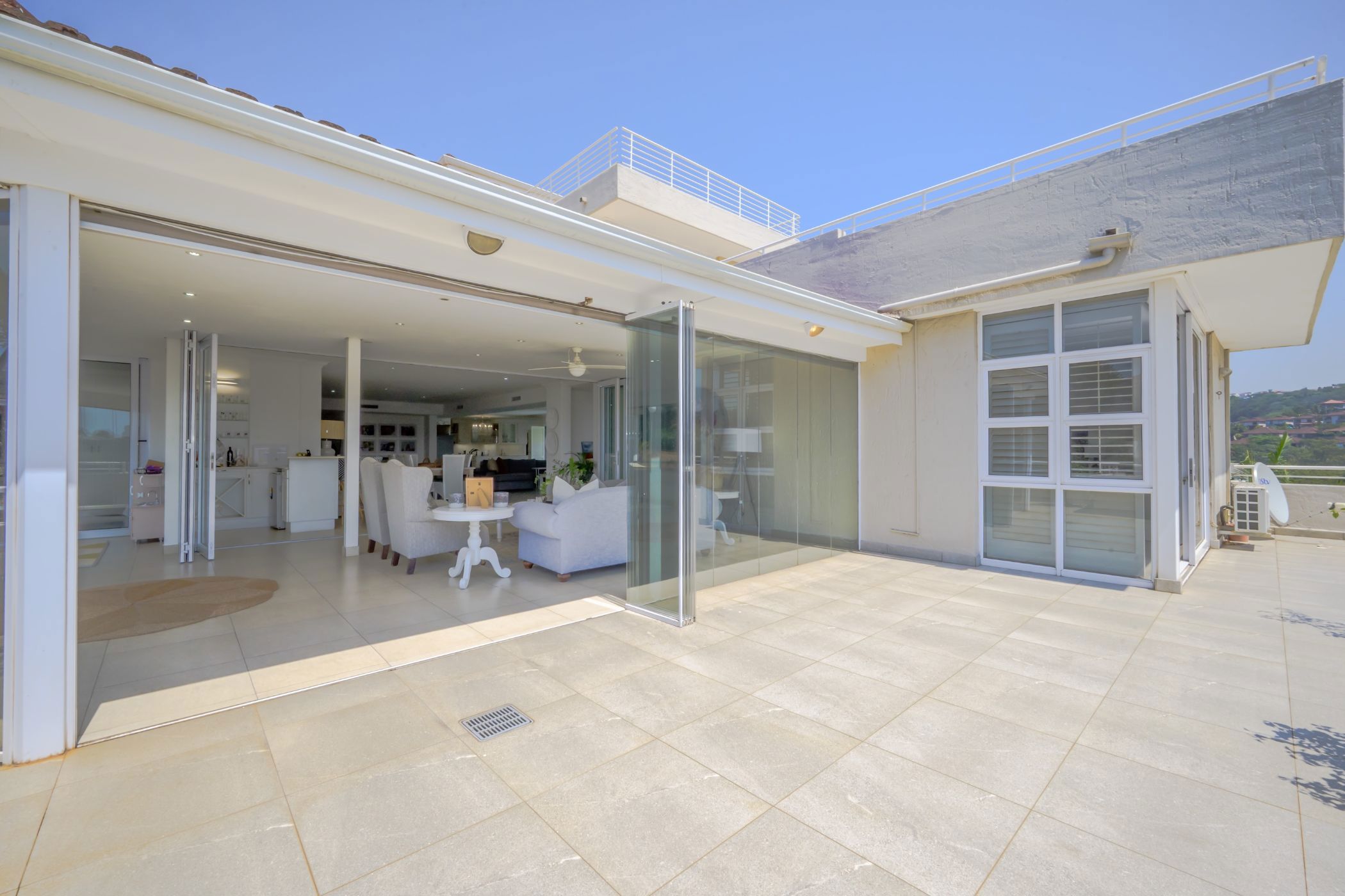 Townhouse to rent in La Lucia - 1ND1736604