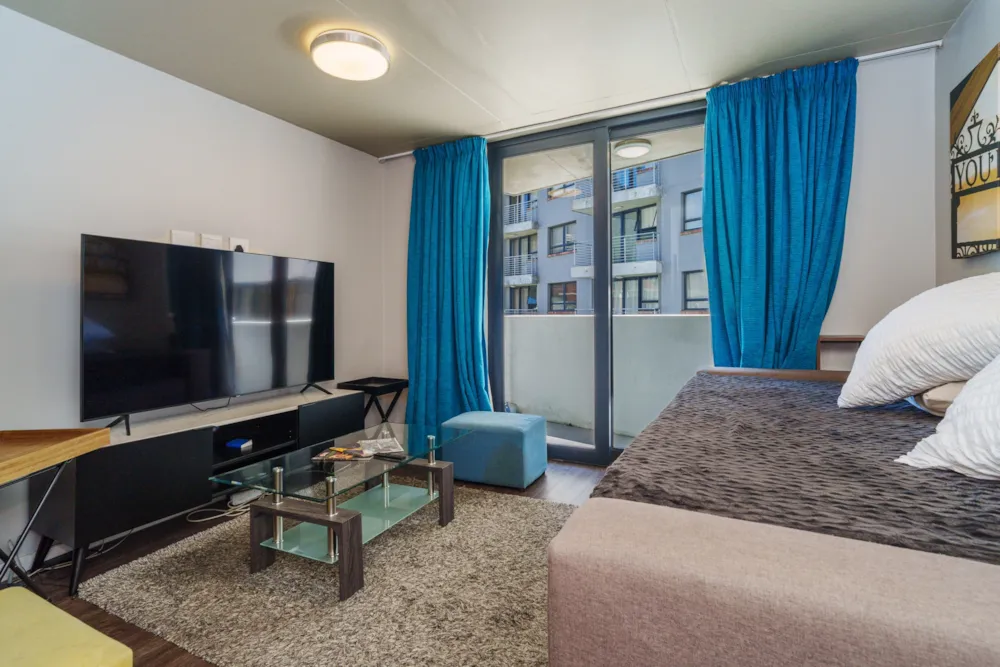 Studio apartment sold in Observatory, Cape Town - KW1719575 Studio apartment sold in Observatory, Cape Town - KW1719575