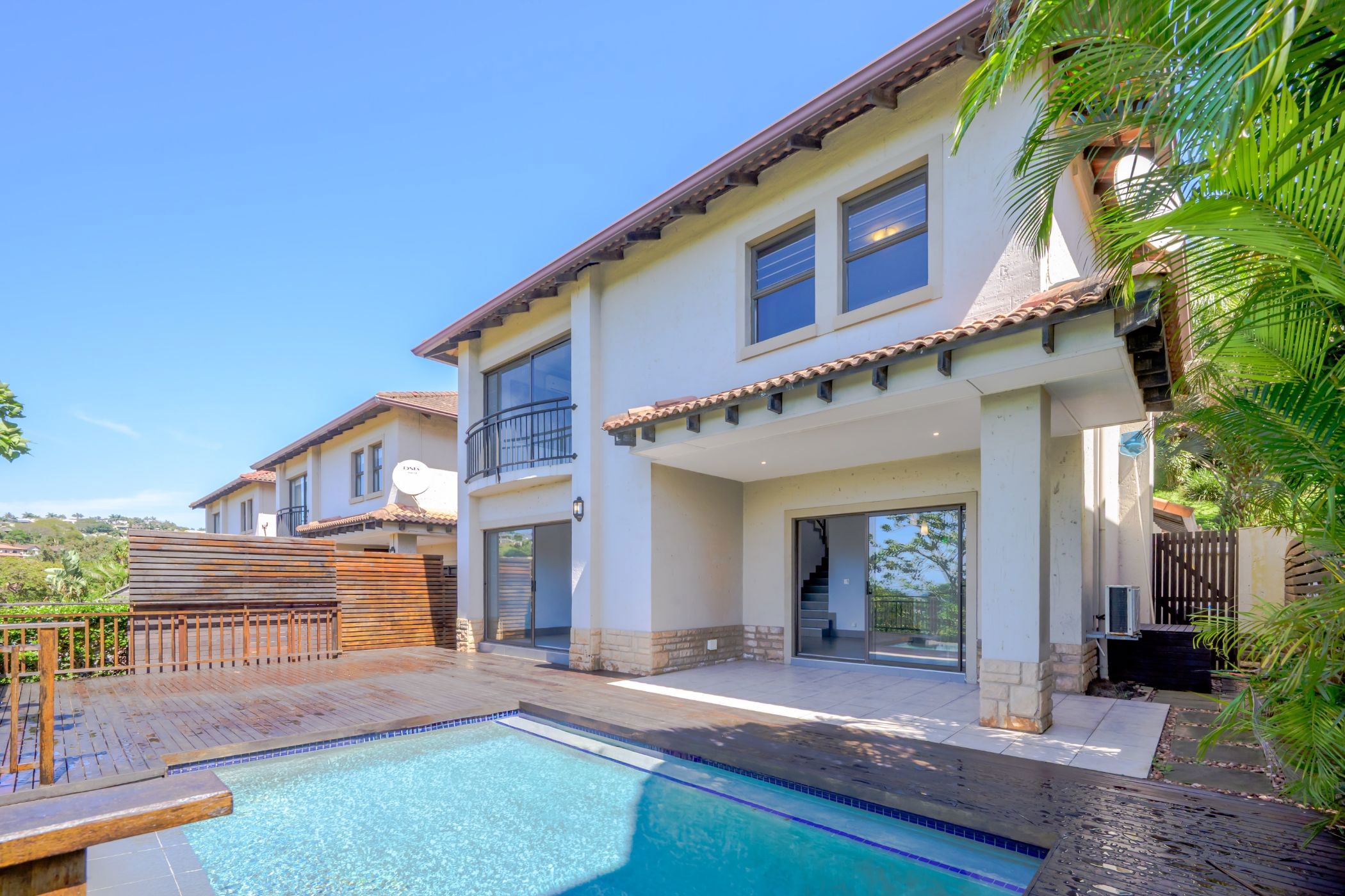 Townhouse for sale in La Lucia - 1ND1706885