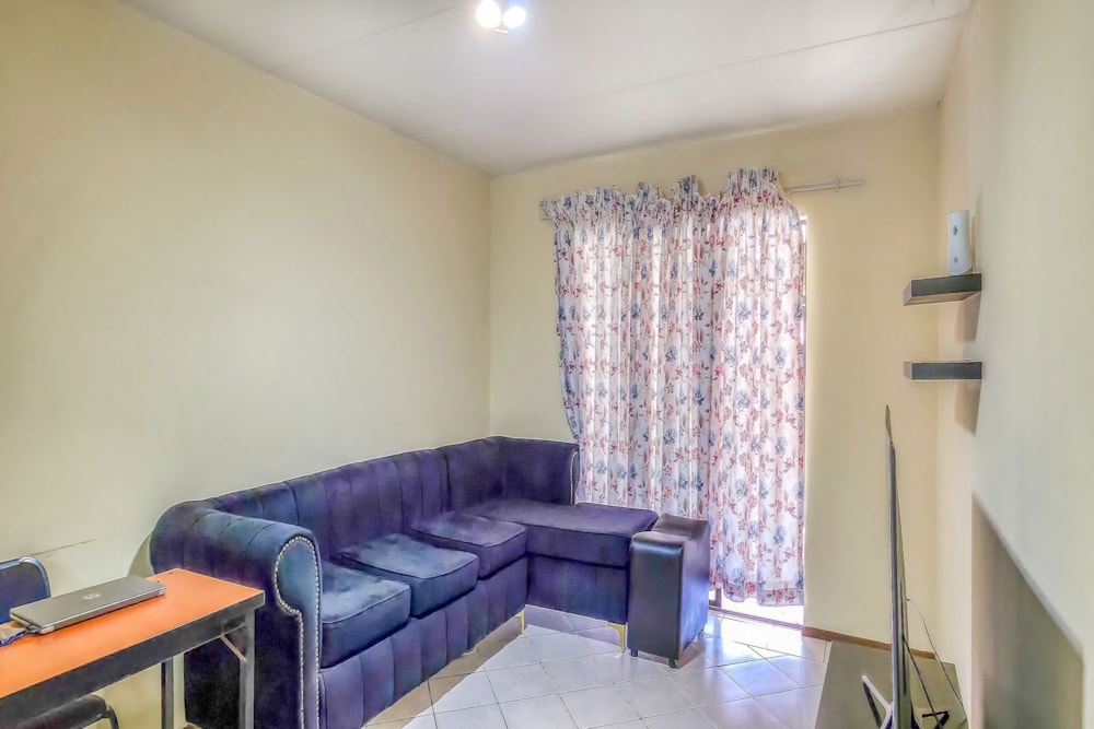 Apartment for sale in Willowbrook - RAN1716359 Apartment for sale in Willowbrook - RAN1716359