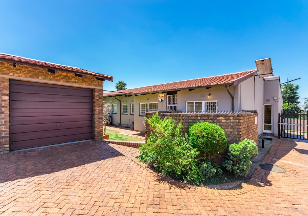 Townhouse for sale in Rant En Dal - 1KR1719513 Townhouse for sale in Rant En Dal - 1KR1719513