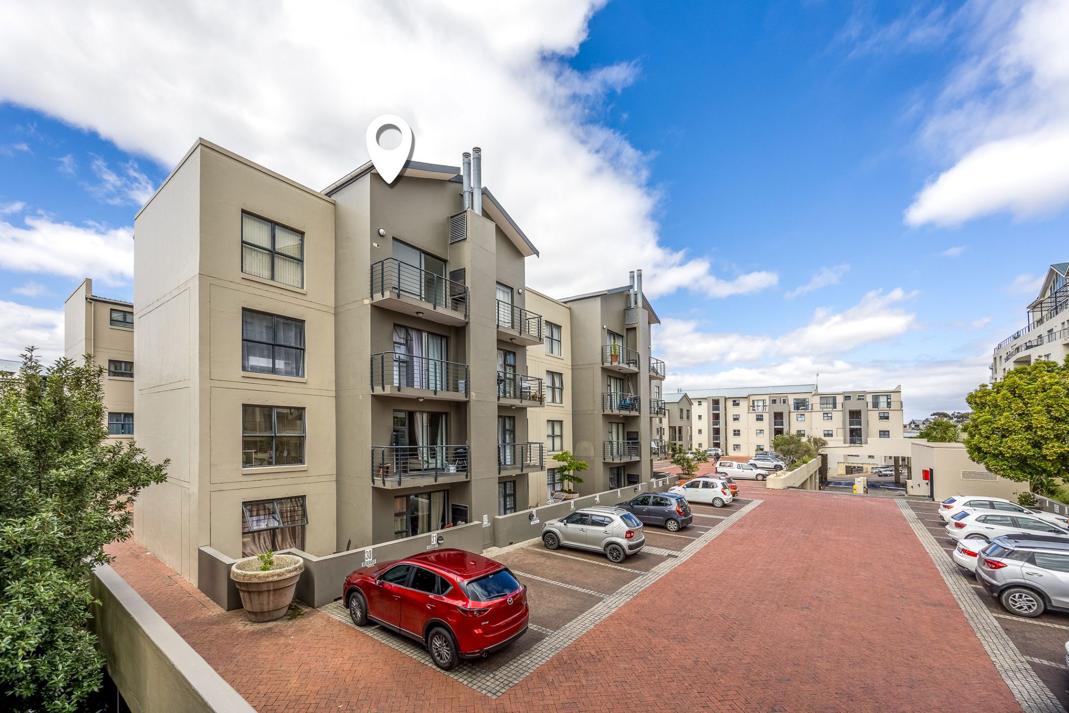 Apartment for sale in Tygervalley Waterfront - DBV1717244