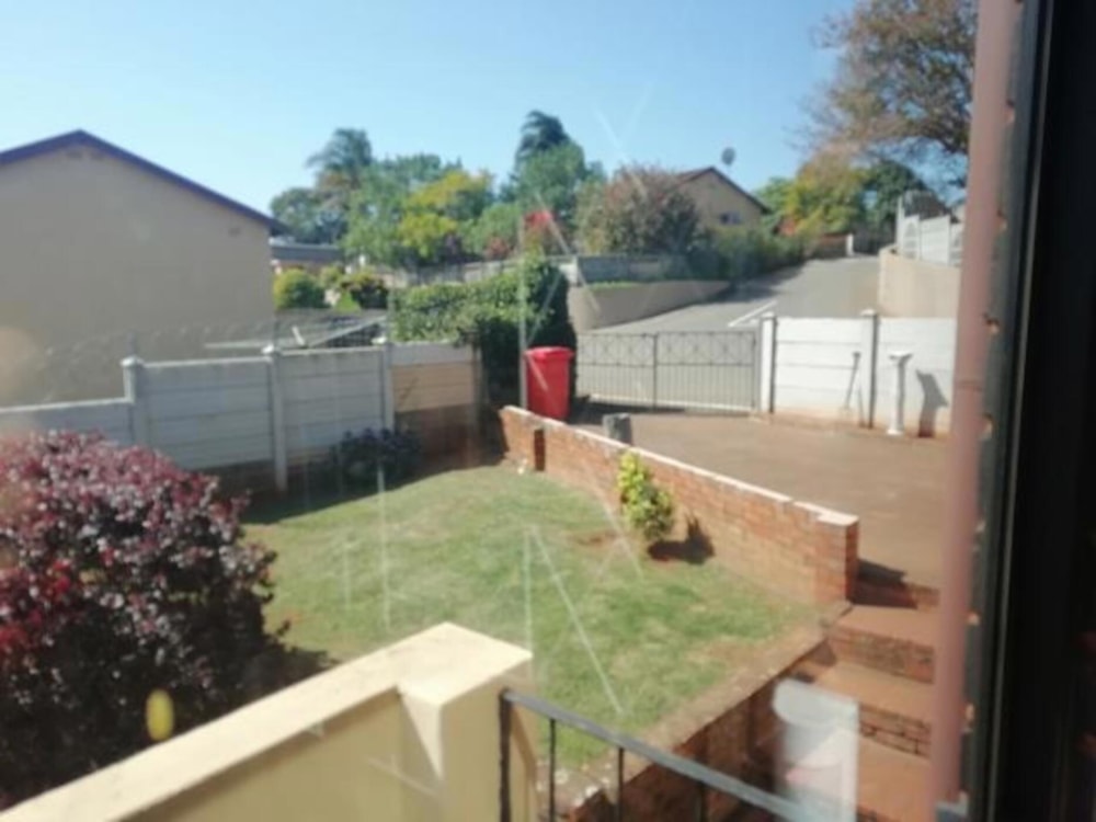 Townhouse for sale in Amanzimtoti - 1WB1717049 Townhouse for sale in Amanzimtoti - 1WB1717049