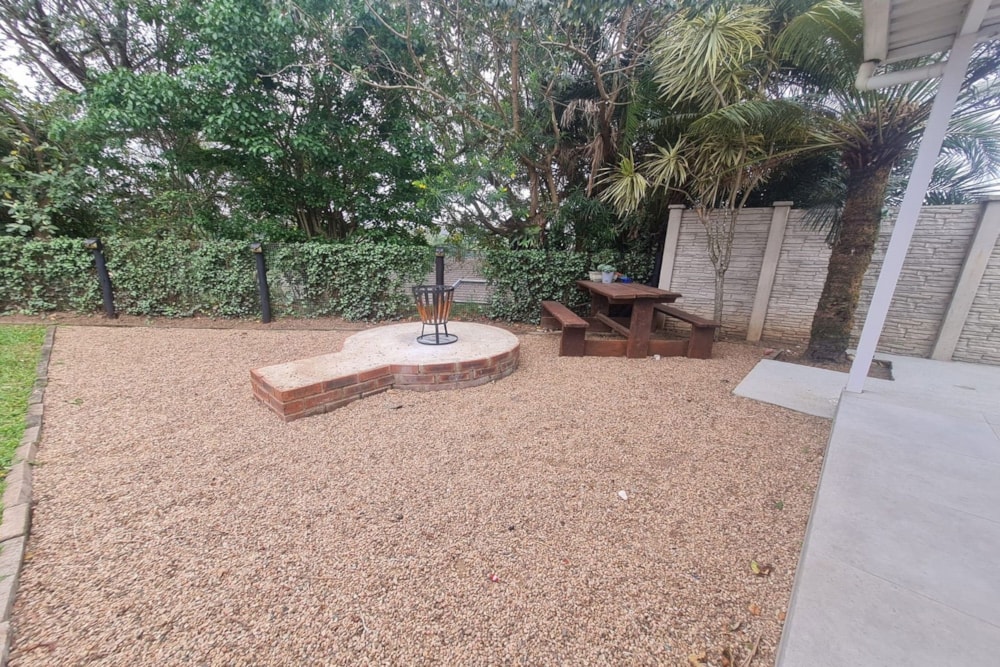 Townhouse to rent in Amanzimtoti - 1WB1718847 Townhouse to rent in Amanzimtoti - 1WB1718847