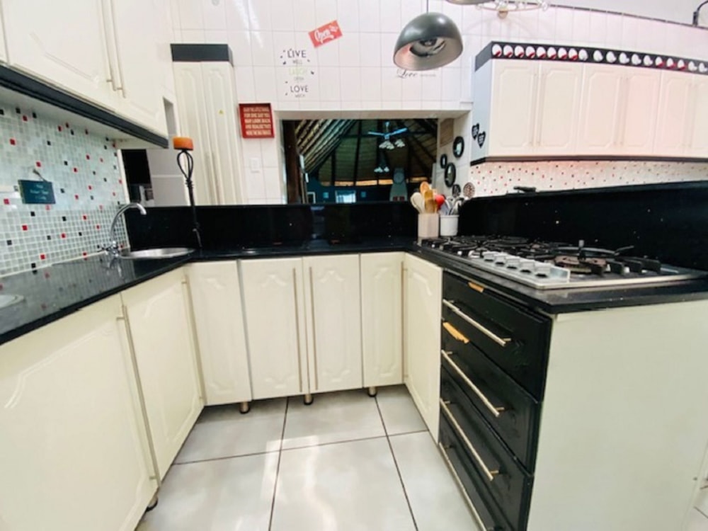 House for sale in Meer en See - 1RY1588284 House for sale in Meer en See - 1RY1588284