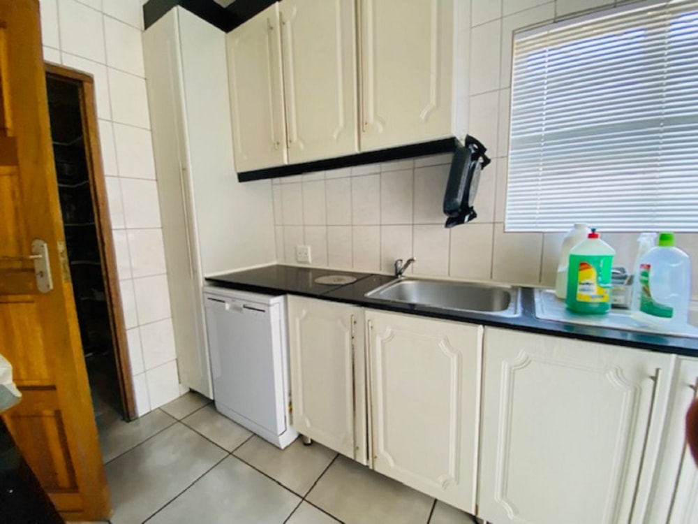 House for sale in Meer en See - 1RY1588284 House for sale in Meer en See - 1RY1588284