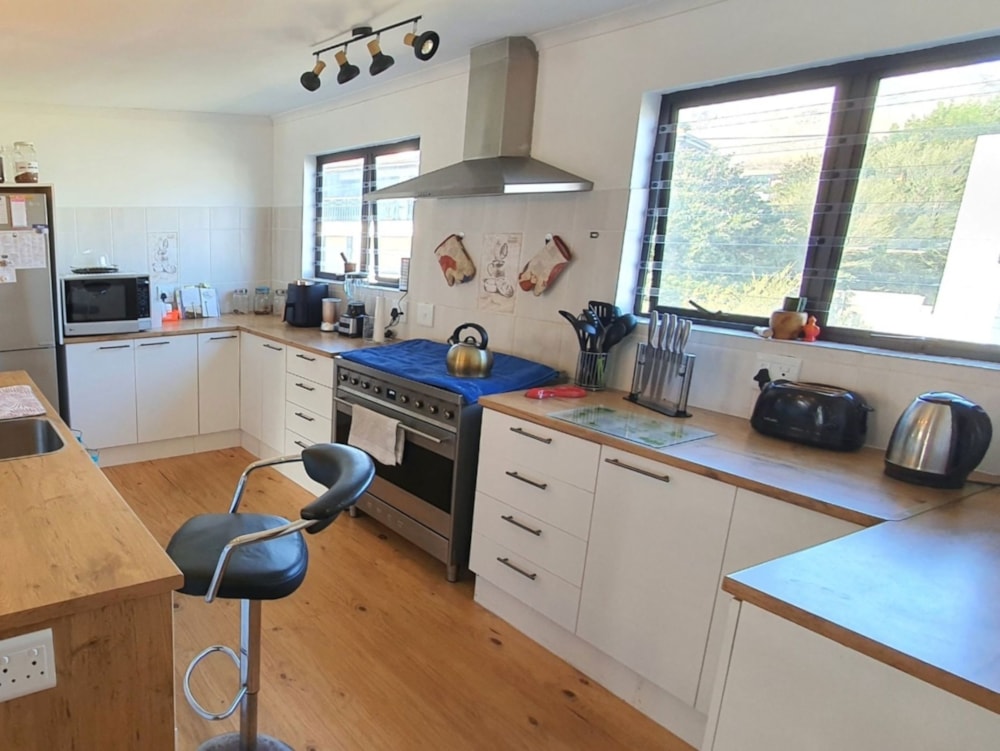 Double-storey house for sale in Pringle Bay - KN1673685 Double-storey house for sale in Pringle Bay - KN1673685