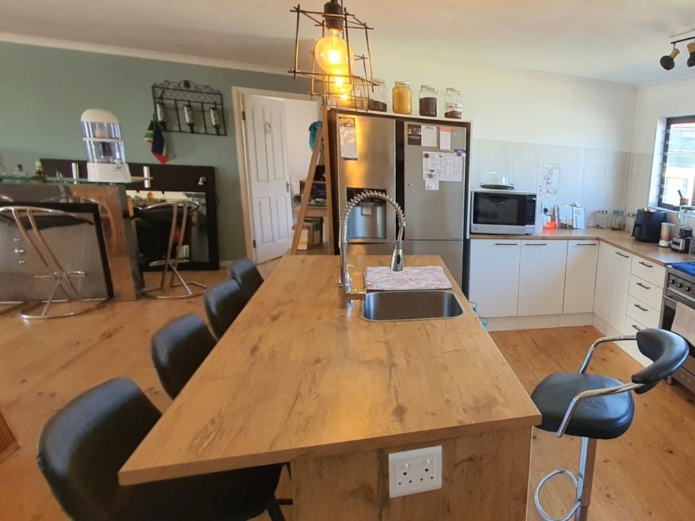 Double-storey house for sale in Pringle Bay - KN1673685 Double-storey house for sale in Pringle Bay - KN1673685