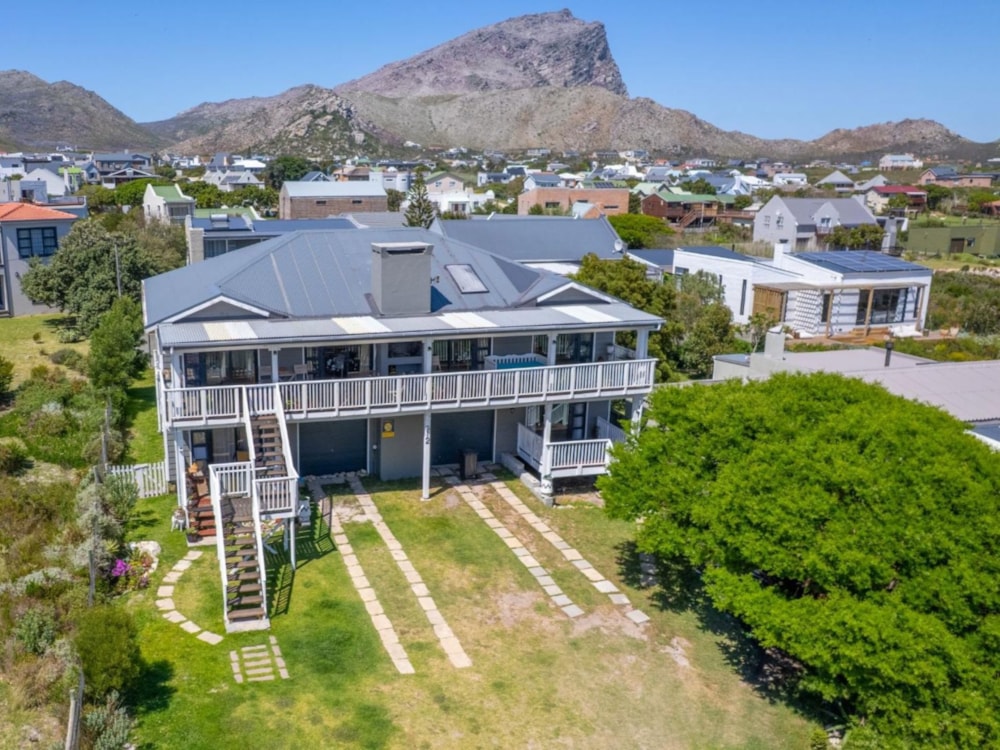 Double-storey house for sale in Pringle Bay - KN1673685 Double-storey house for sale in Pringle Bay - KN1673685