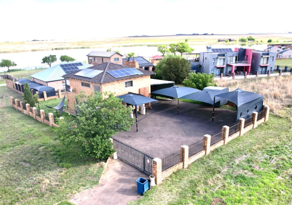 House for sale in Summer Place Estate - PRN1714698