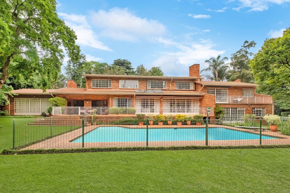 Double-storey house for sale in Morningside, Sandton - HP1586052 Double-storey house for sale in Morningside, Sandton - HP1586052