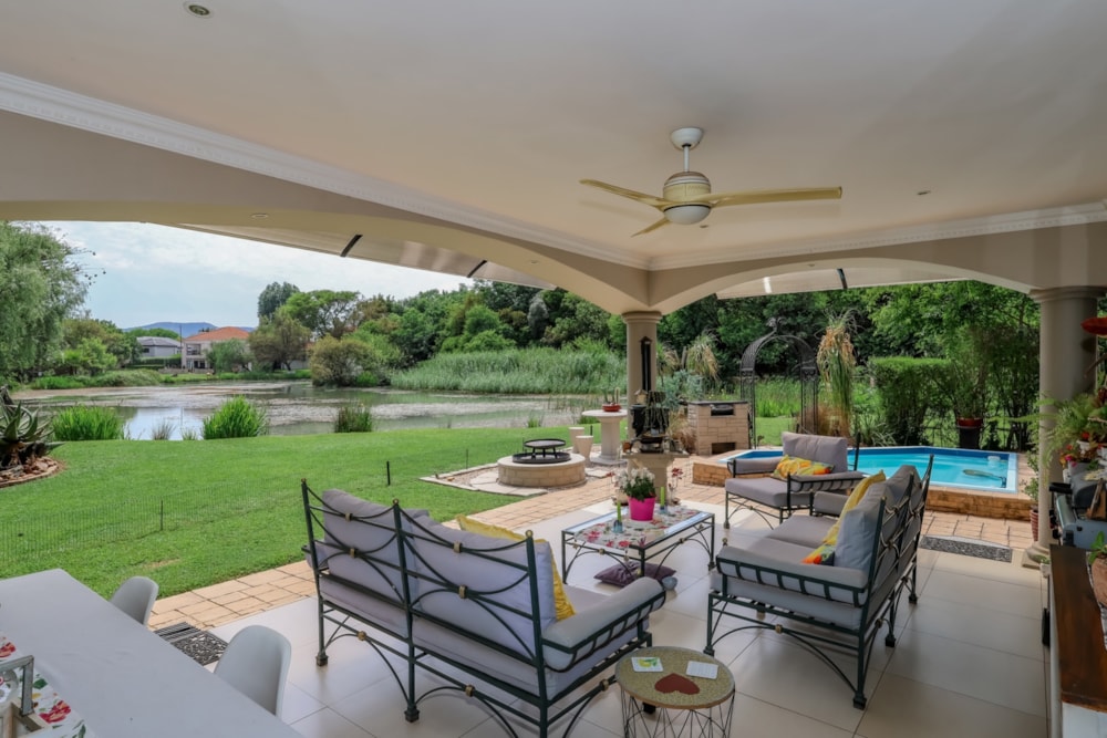 Security estate home for sale in Westlake, Hartbeespoort - 1HR1720060 Security estate home for sale in Westlake, Hartbeespoort - 1HR1720060