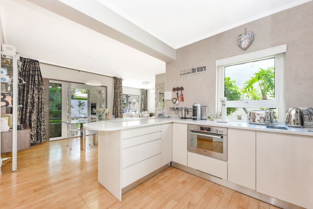 House for sale in Sunninghill - FW1717032 House for sale in Sunninghill - FW1717032