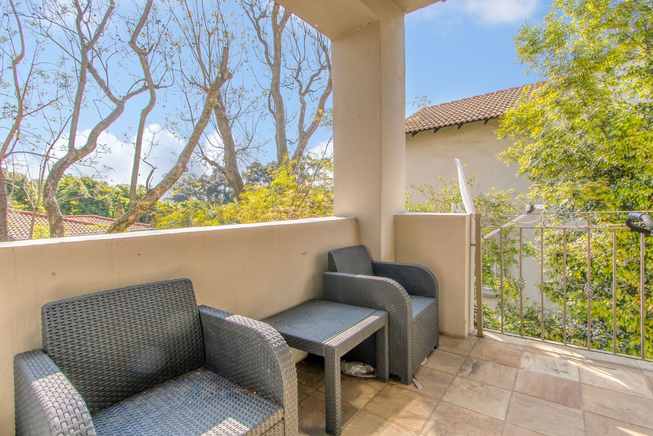 Apartment for sale in Oaklands, Johannesburg - HP1716064