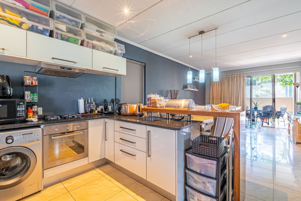 Apartment for sale in Bryanston - HP1717637