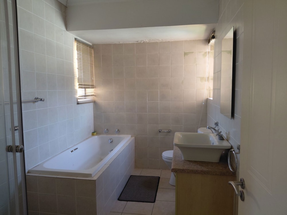 Apartment for sale in Spitskop - 1BX1719379 Apartment for sale in Spitskop - 1BX1719379