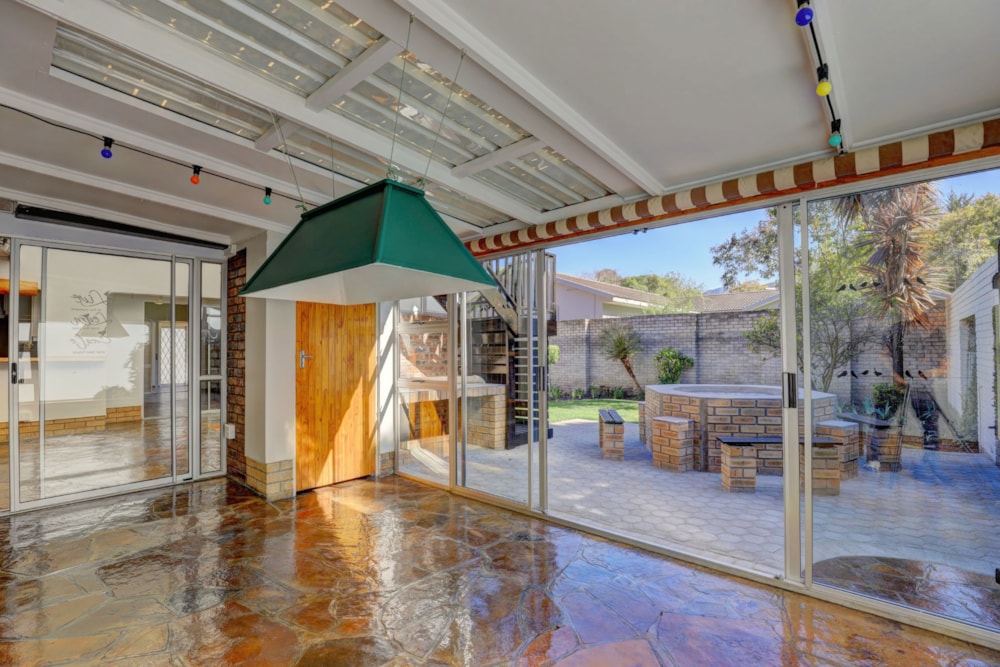 House let in Heatherlands - GEO1717647 House let in Heatherlands - GEO1717647