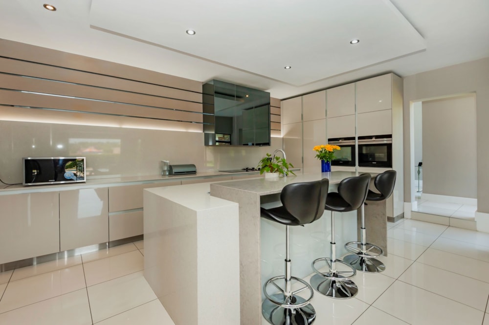 Double-storey house for sale in Copperleaf - 1CU1719738