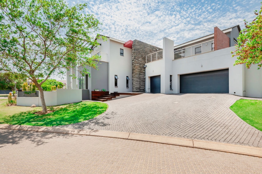 House for sale in Copperleaf - 1CU1718809