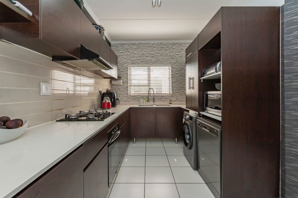 Apartment for sale in Greenstone Hill - BED1717901 Apartment for sale in Greenstone Hill - BED1717901