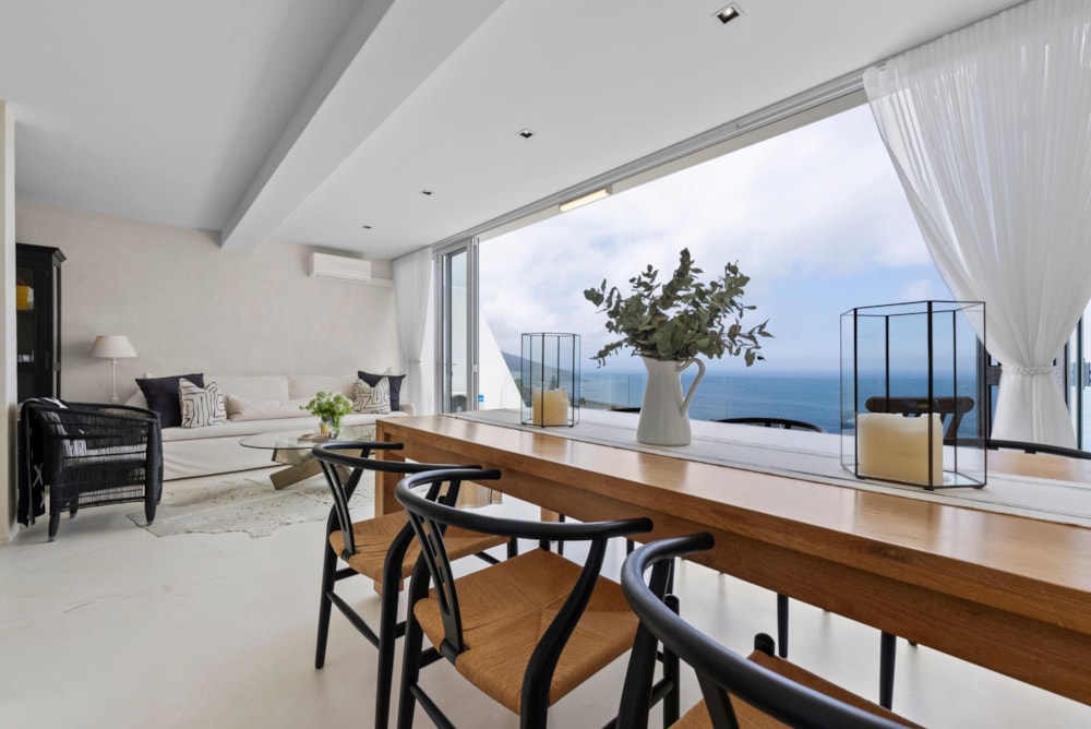 Apartment for sale in Camps Bay - AS1718995