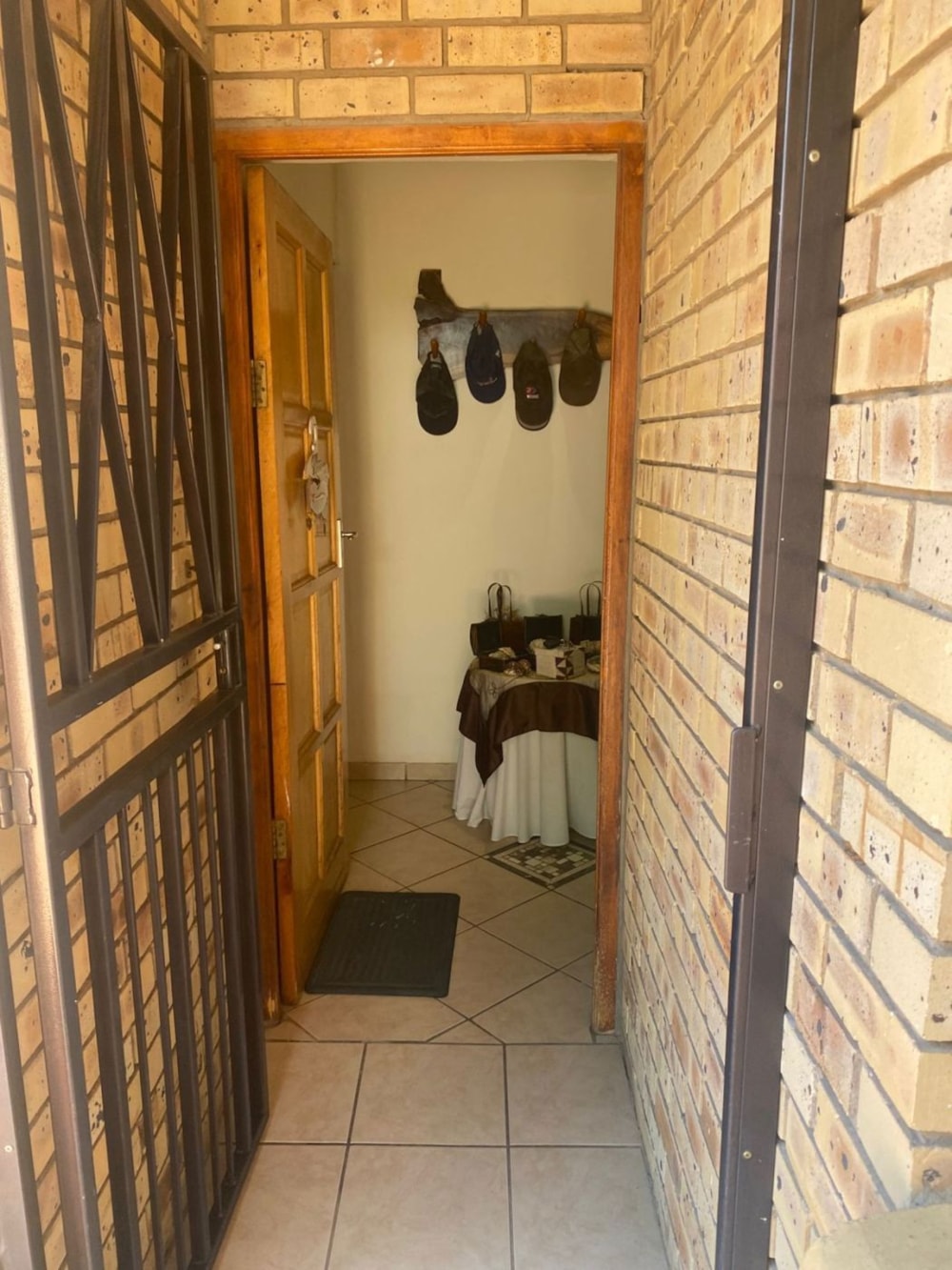 House for sale in Universitas - 1BX1721000