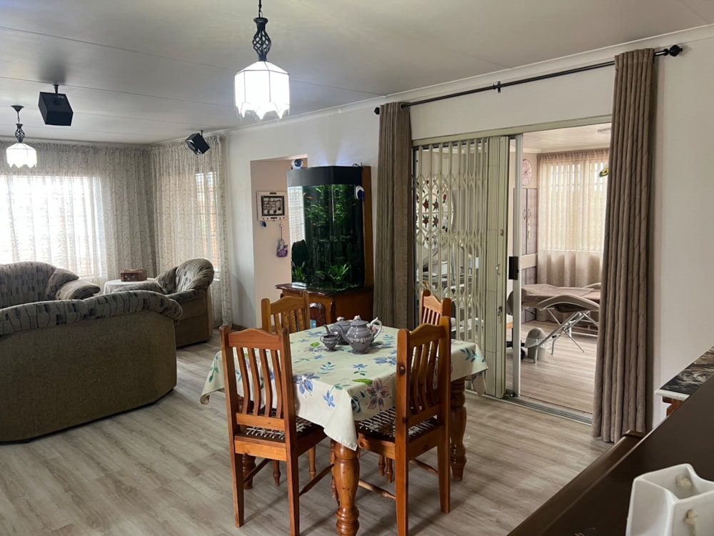 House for sale in Norton Home Estate - EN1720766 House for sale in Norton Home Estate - EN1720766