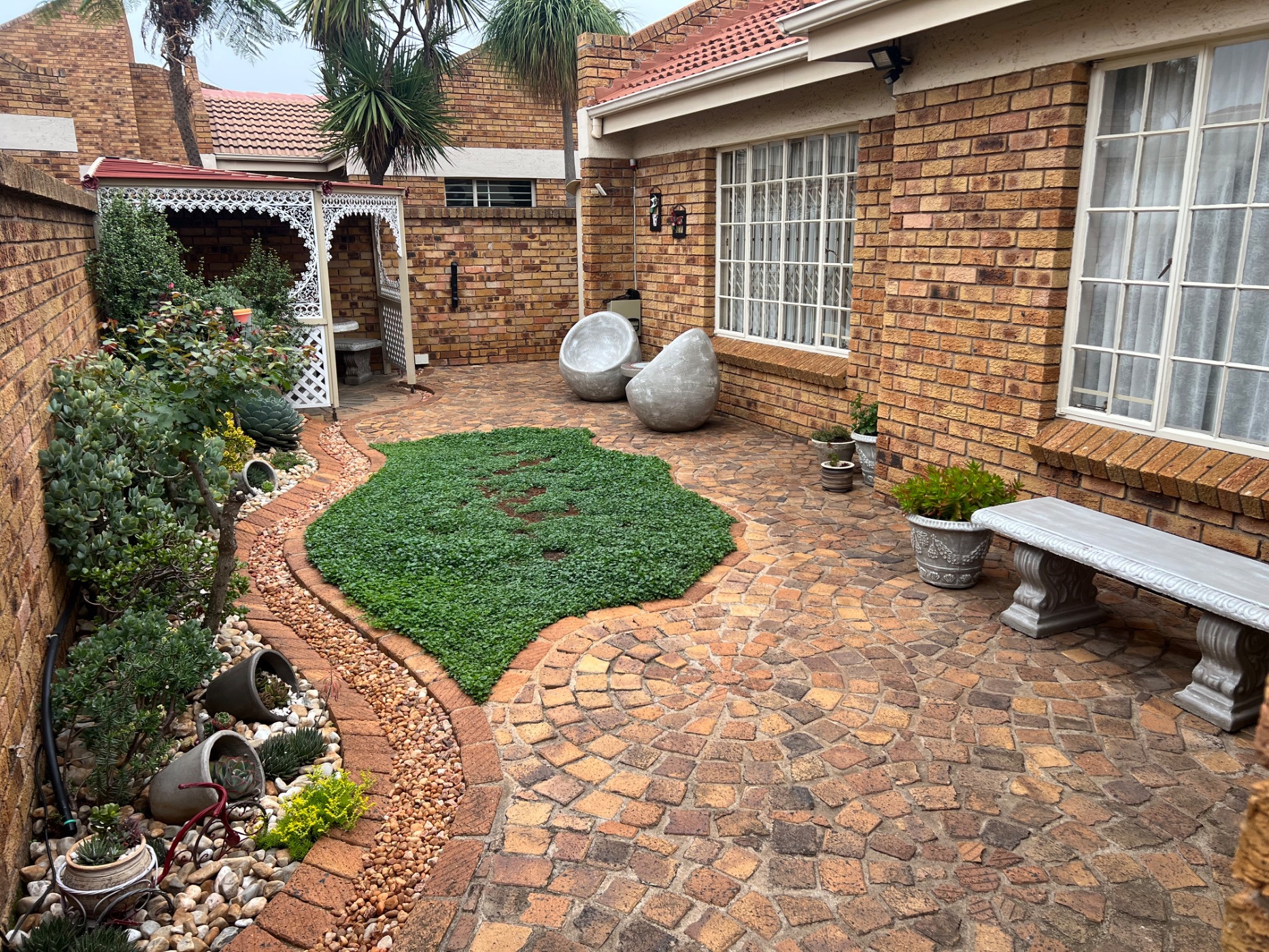 House for sale in Norton Home Estate - EN1720766