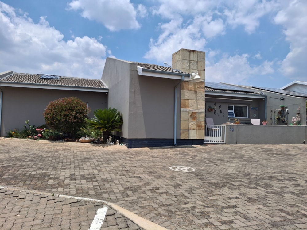 Bungalow for sale in Rynfield - EN1722780