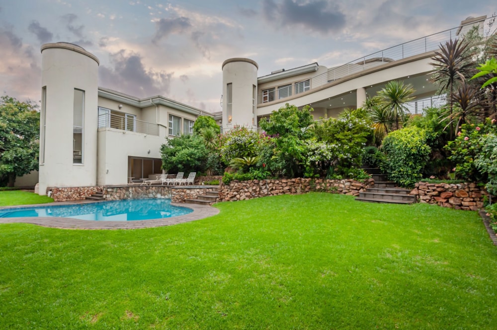 Multi-storey house for sale in Bedfordview - BED1722684 Multi-storey house for sale in Bedfordview - BED1722684