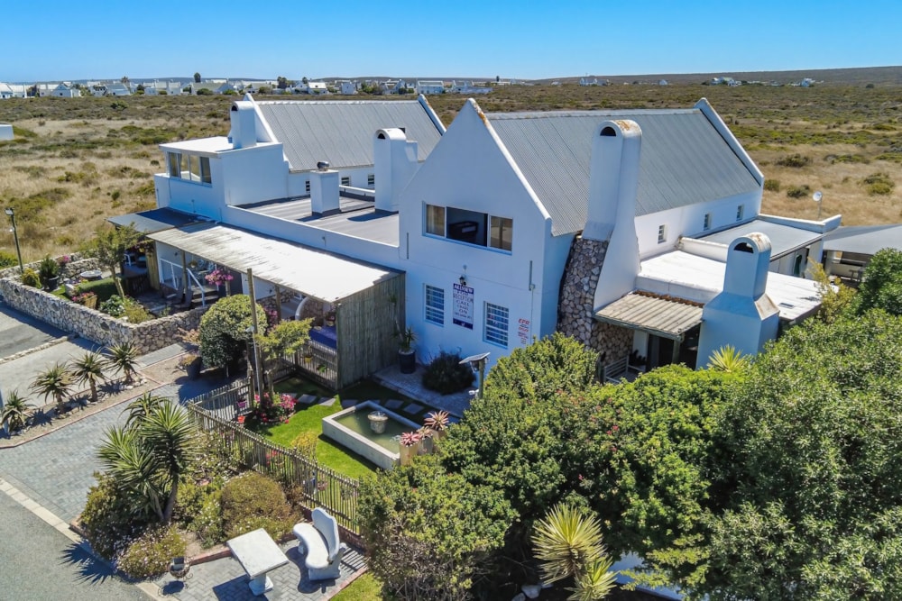 House for sale in Jacobsbaai - LA1723117 House for sale in Jacobsbaai - LA1723117