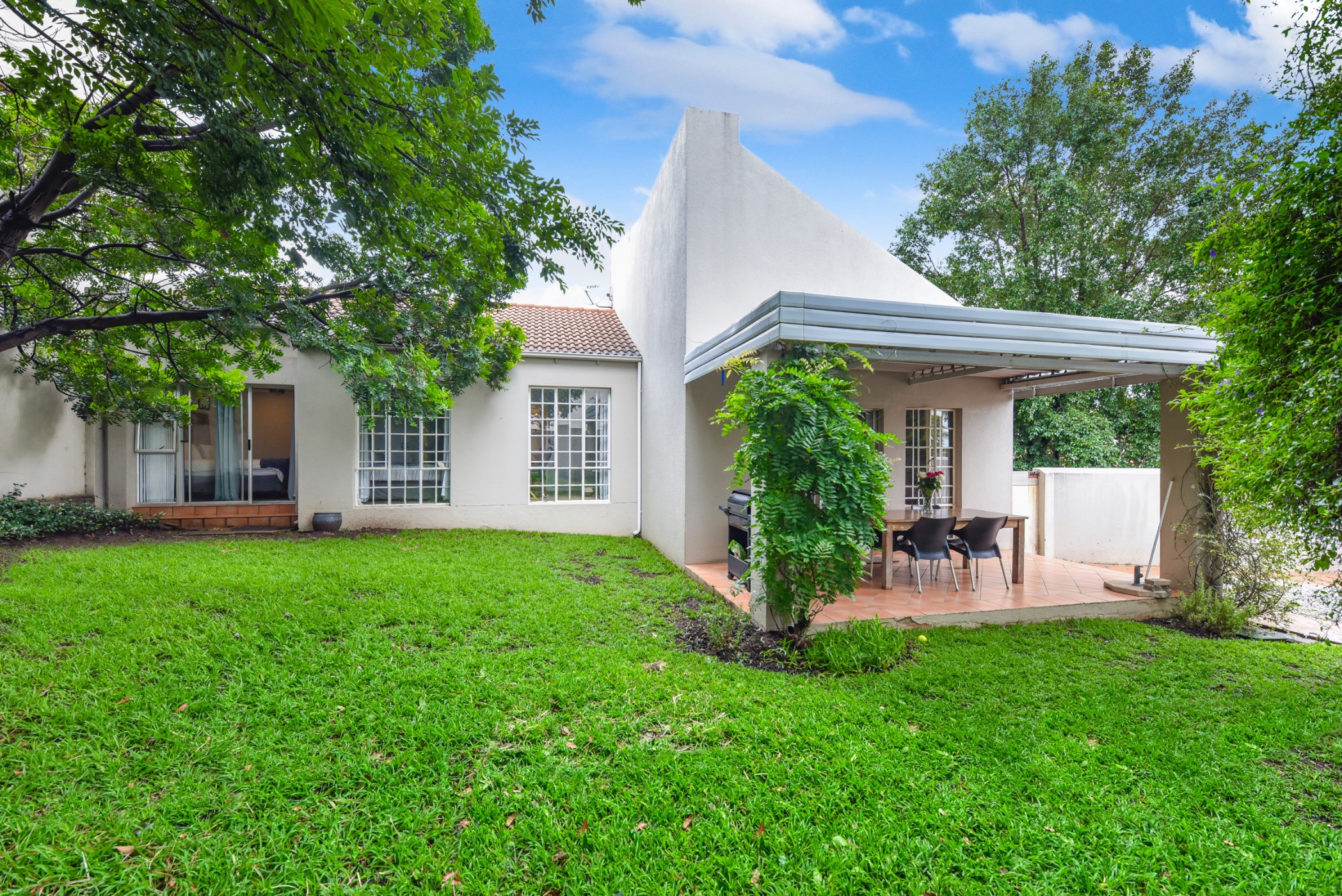 House for sale in Douglasdale - FW1723189